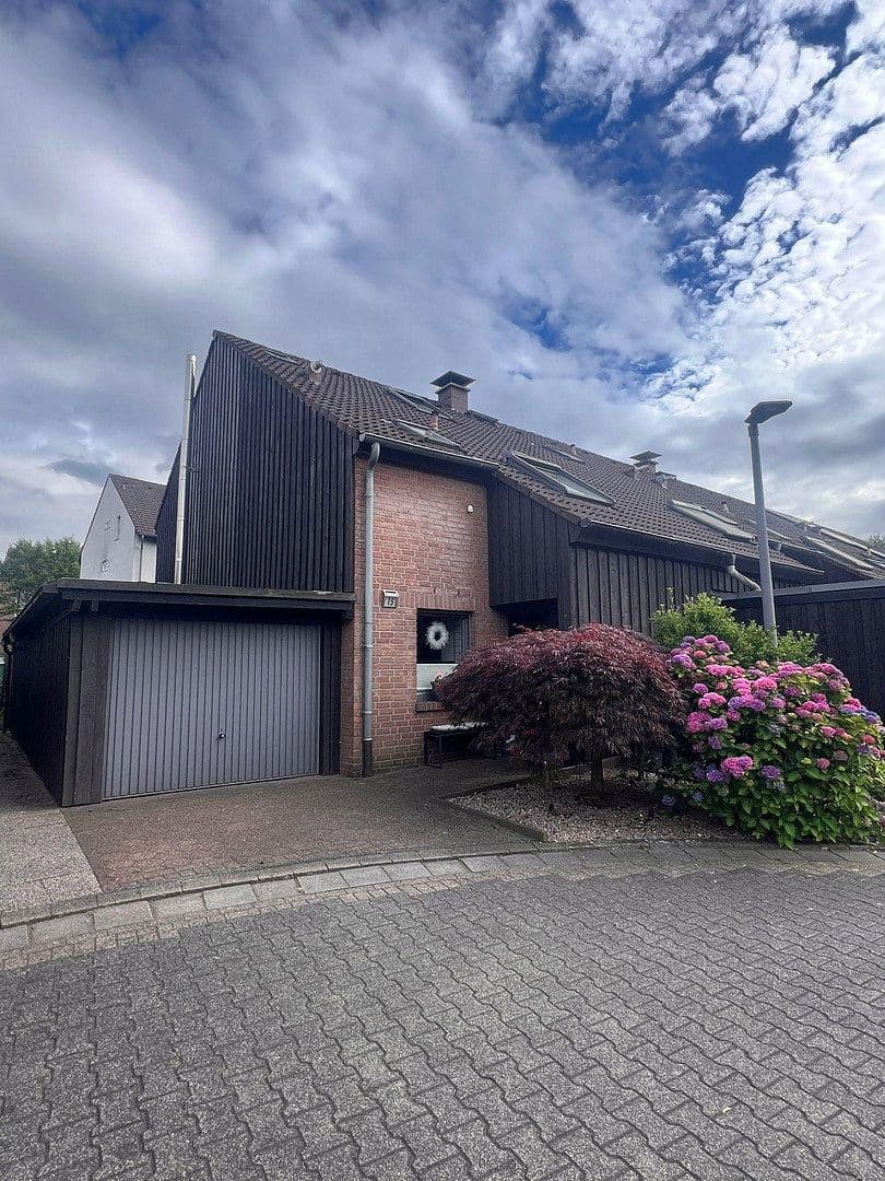 house for sale, 126 m², Gelsenkirchen, North Rhine-Westphalia house for sale, 126 m², Gelsenkirchen, North Rhine-Westphalia