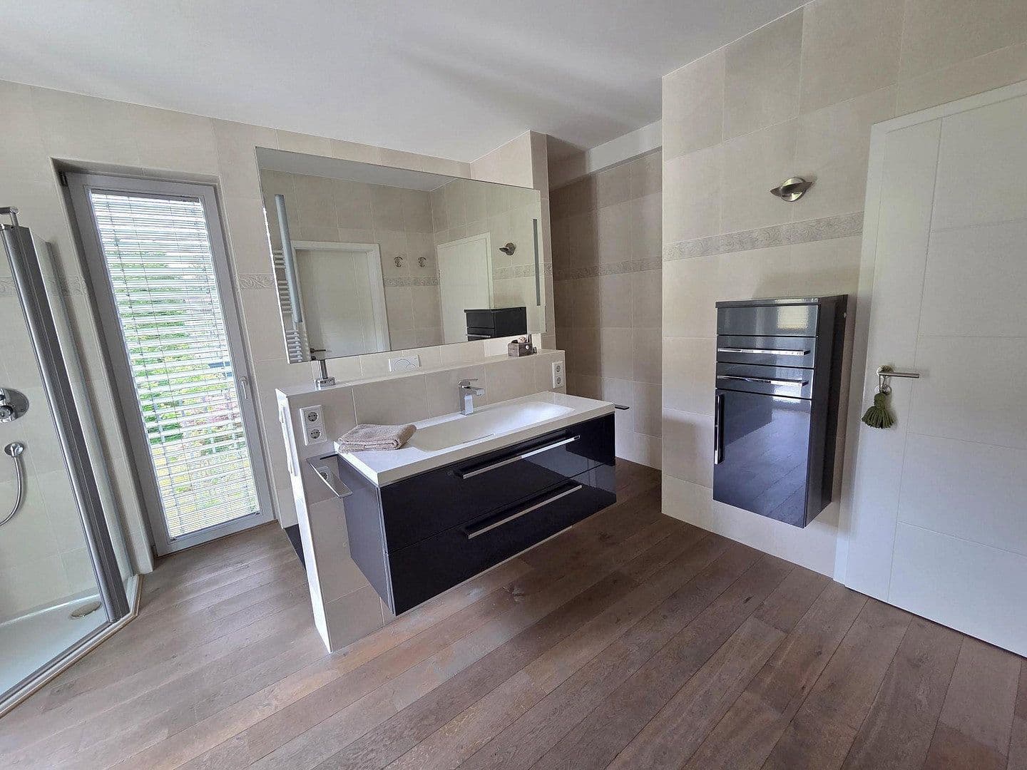 4 bedroom flat to rent, 174 m², Bensheim, Hesse 4 bedroom flat to rent, 174 m², Bensheim, Hesse
