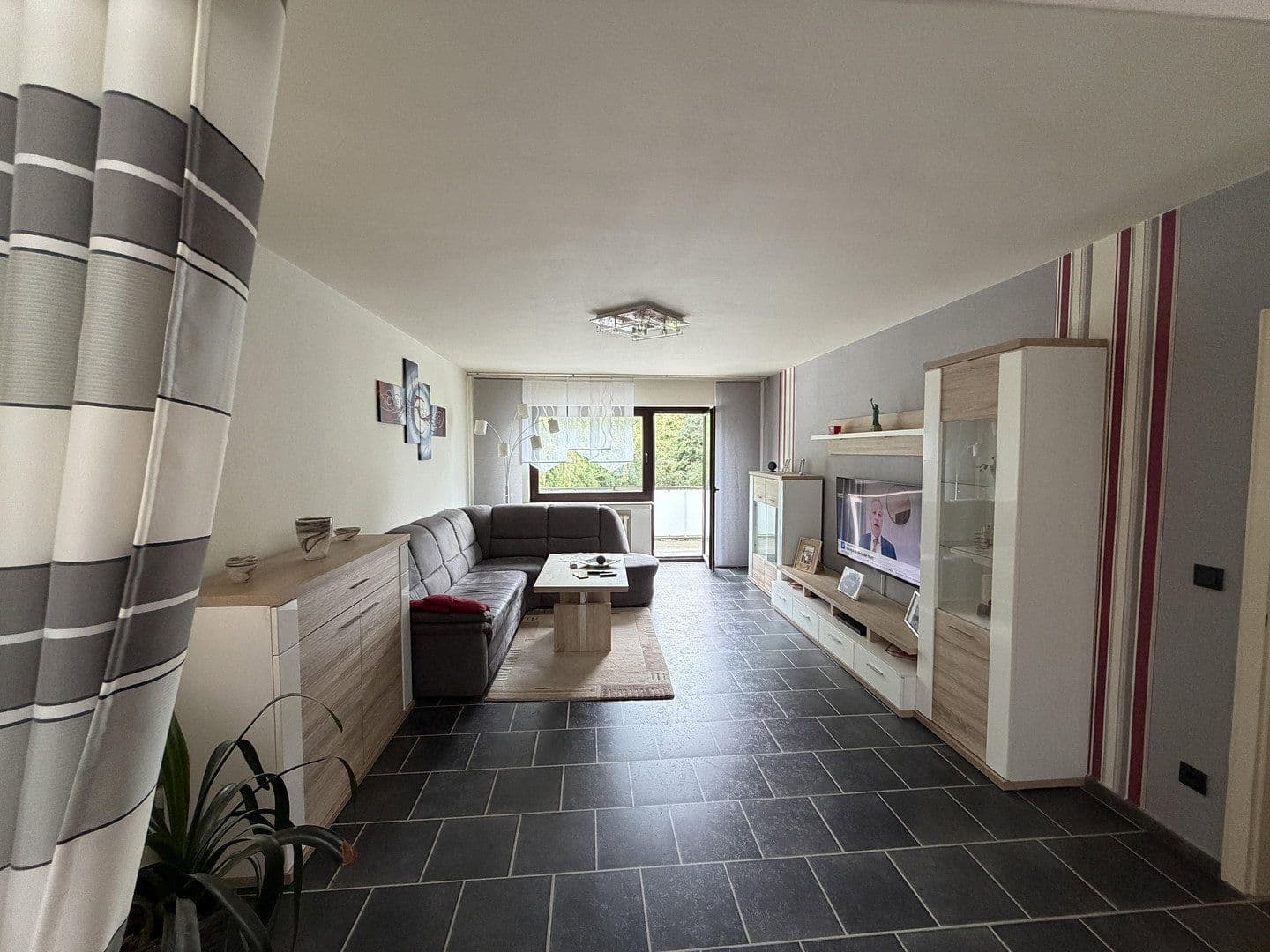 2 bedroom with open-plan kitchen flat to rent, 80 m², Teutoburgerstr. 121, Oberhausen, North Rhine-Westphalia 2 bedroom with open-plan kitchen flat to rent, 80 m², Teutoburgerstr. 121, Oberhausen, North Rhine-Westphalia