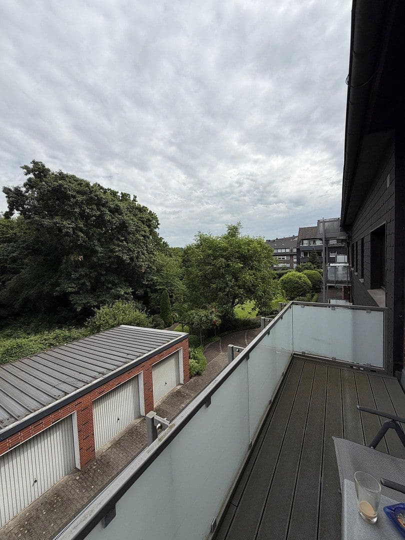 2 bedroom with open-plan kitchen flat to rent, 80 m², Teutoburgerstr. 121, Oberhausen, North Rhine-Westphalia 2 bedroom with open-plan kitchen flat to rent, 80 m², Teutoburgerstr. 121, Oberhausen, North Rhine-Westphalia