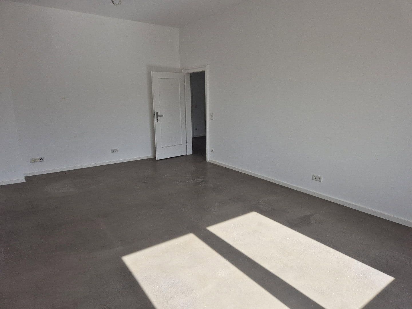 office to rent, 160 m², Düsseldorf, North Rhine-Westphalia office to rent, 160 m², Düsseldorf, North Rhine-Westphalia