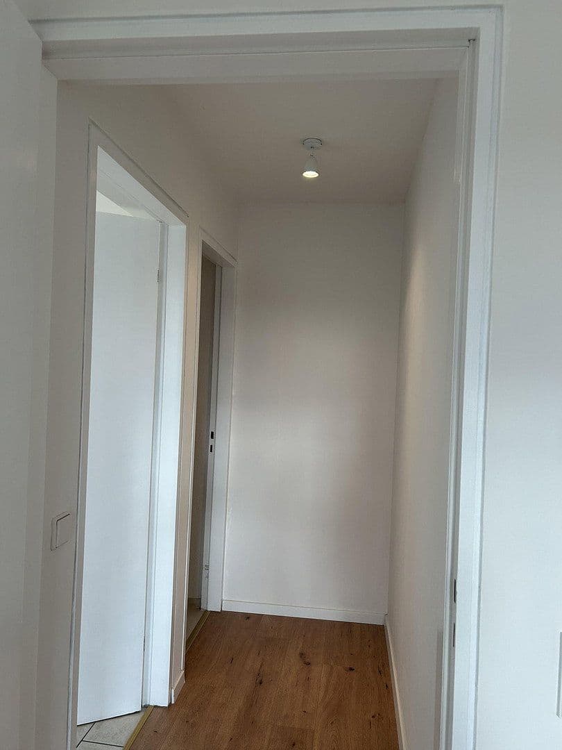 1 bedroom with open-plan kitchen flat to rent, 61 m², Esslingen am Neckar, Baden-Württemberg 1 bedroom with open-plan kitchen flat to rent, 61 m², Esslingen am Neckar, Baden-Württemberg