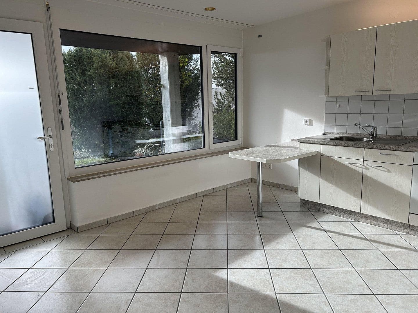 1 bedroom with open-plan kitchen flat to rent, 61 m², Esslingen am Neckar, Baden-Württemberg 1 bedroom with open-plan kitchen flat to rent, 61 m², Esslingen am Neckar, Baden-Württemberg