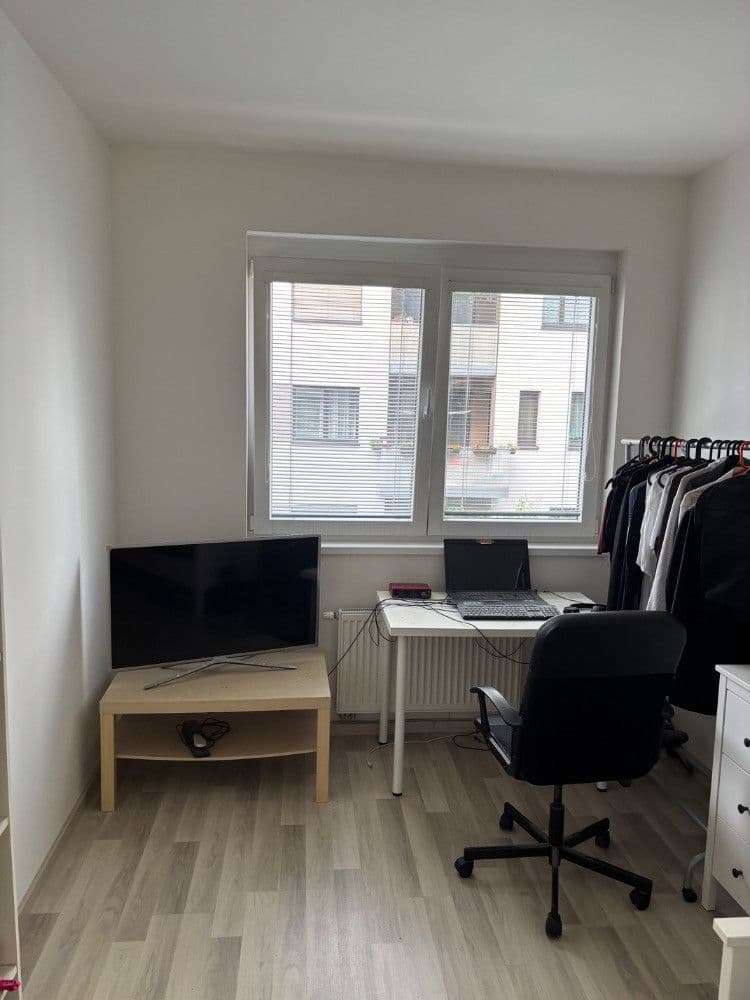 2 bedroom with open-plan kitchen flat to rent, 78 m², Saarinenova, Prague, Prague 2 bedroom with open-plan kitchen flat to rent, 78 m², Saarinenova, Prague, Prague