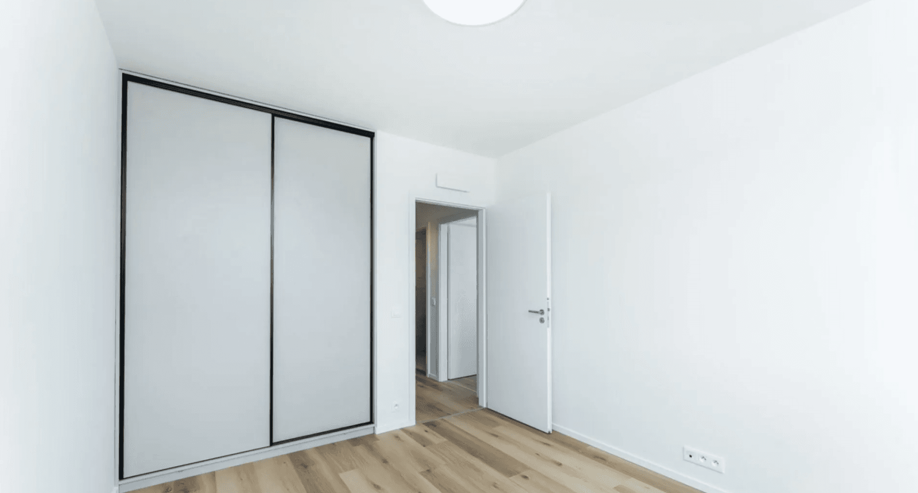2 bedroom with open-plan kitchen flat to rent, 79 m², Waltariho, Prague, Prague 2 bedroom with open-plan kitchen flat to rent, 79 m², Waltariho, Prague, Prague