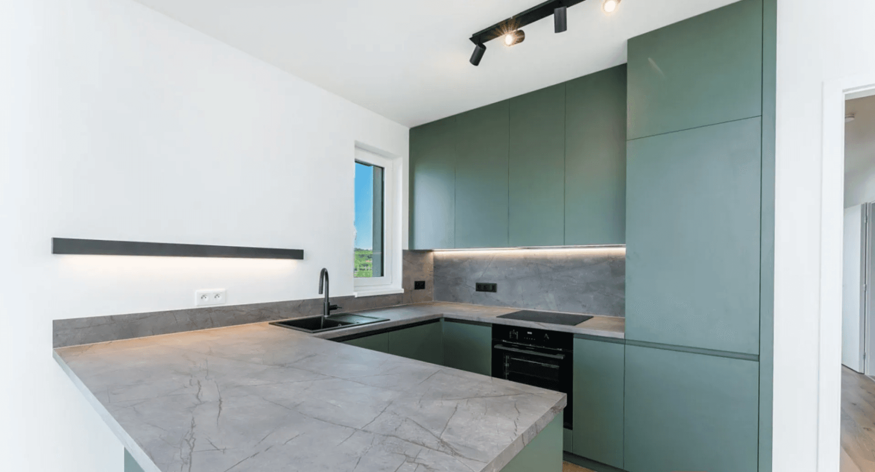 2 bedroom with open-plan kitchen flat to rent, 79 m², Waltariho, Prague, Prague 2 bedroom with open-plan kitchen flat to rent, 79 m², Waltariho, Prague, Prague