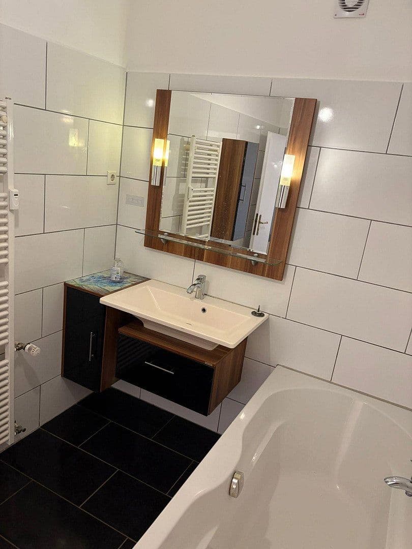 2 bedroom flat to rent, 65 m², Unter St. Clemens 28, Solingen, North Rhine-Westphalia 2 bedroom flat to rent, 65 m², Unter St. Clemens 28, Solingen, North Rhine-Westphalia