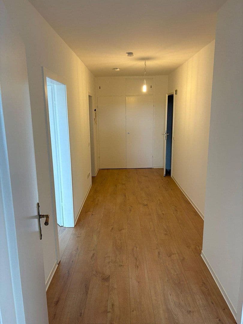 2 bedroom flat to rent, 65 m², Unter St. Clemens 28, Solingen, North Rhine-Westphalia 2 bedroom flat to rent, 65 m², Unter St. Clemens 28, Solingen, North Rhine-Westphalia