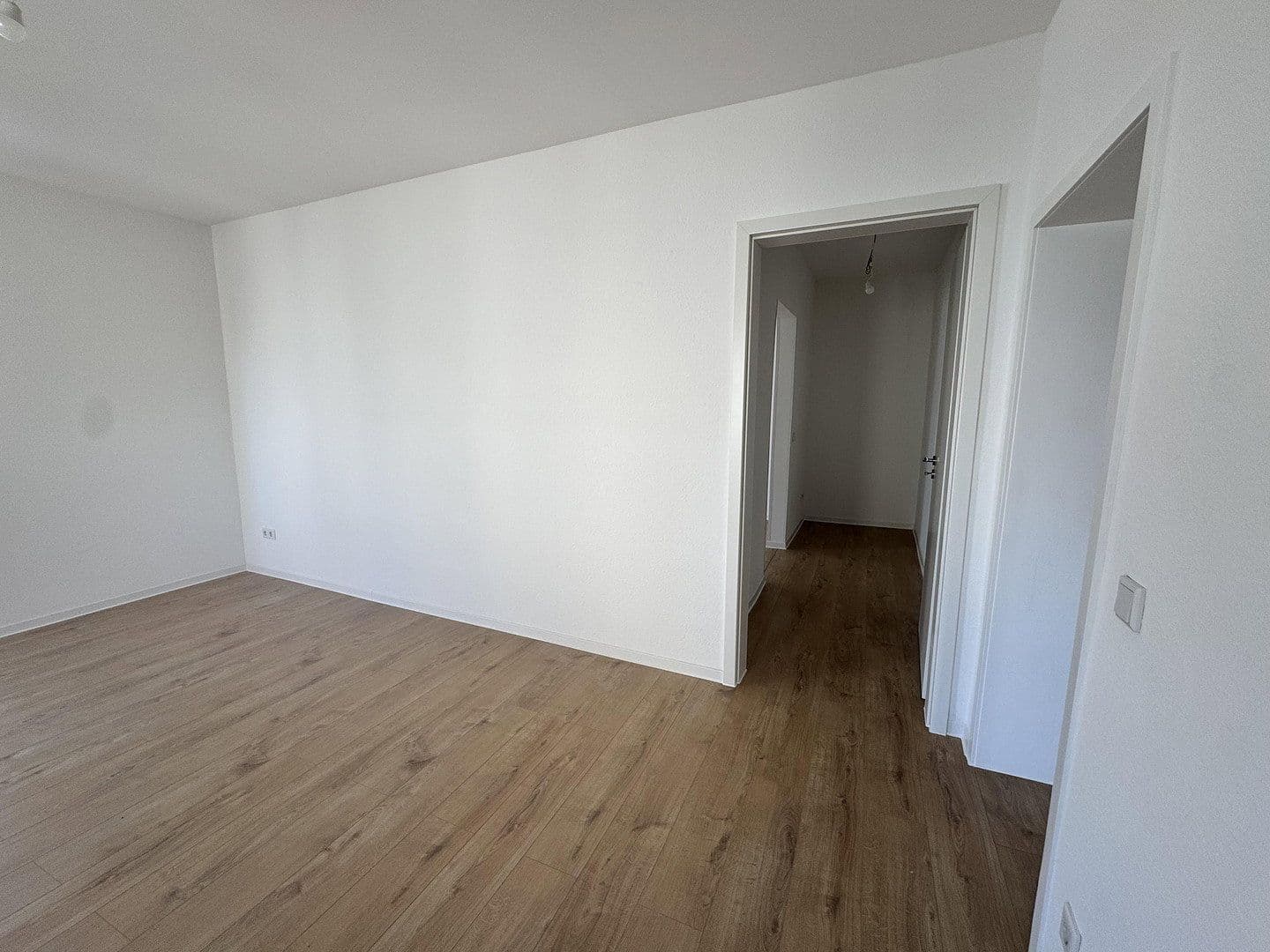 2 bedroom flat to rent, 55 m², Lützenkirchener Str. 214, Leverkusen, North Rhine-Westphalia 2 bedroom flat to rent, 55 m², Lützenkirchener Str. 214, Leverkusen, North Rhine-Westphalia