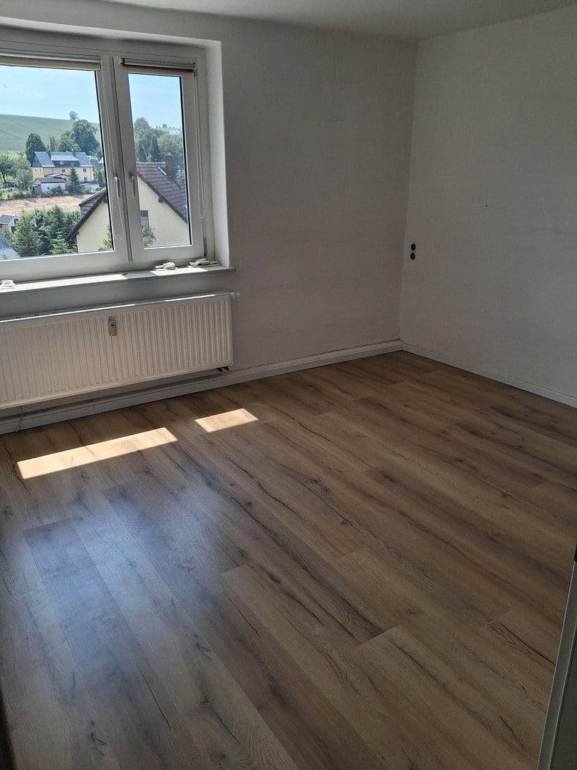 4 bedroom flat to rent, 90 m², Bergstraße 12, Drebach, Saxony 4 bedroom flat to rent, 90 m², Bergstraße 12, Drebach, Saxony