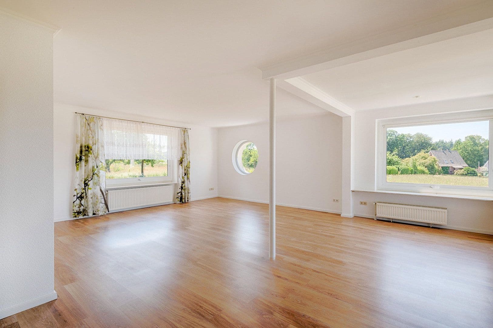 house for sale, 219 m², Rosengarten, Lower Saxony house for sale, 219 m², Rosengarten, Lower Saxony