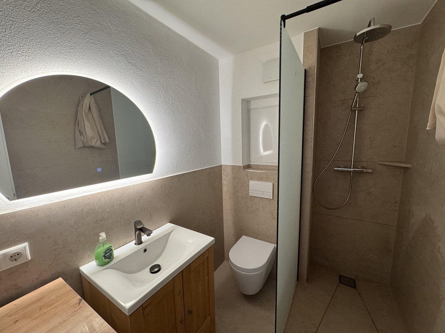 2 bedroom flat to rent, 53 m², Rimsting, Bavaria 2 bedroom flat to rent, 53 m², Rimsting, Bavaria