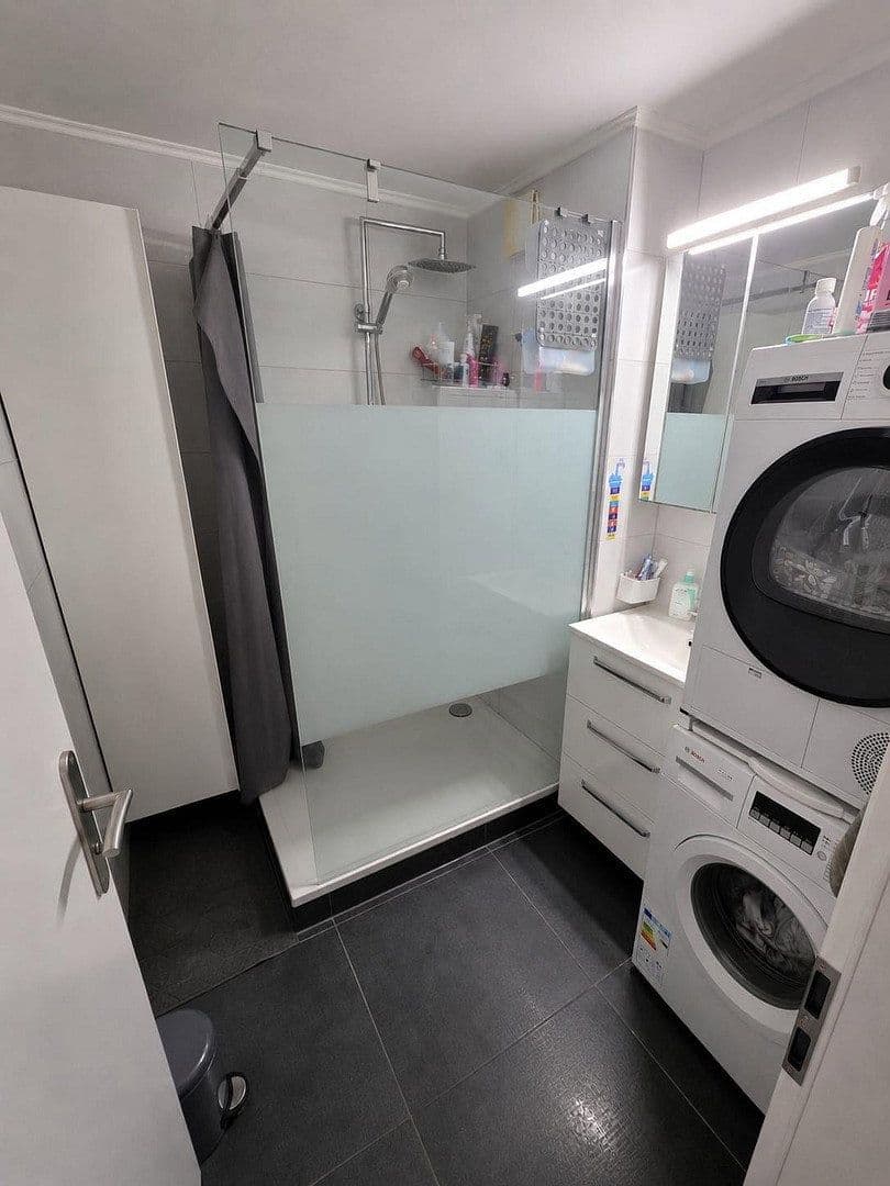2 bedroom with open-plan kitchen flat for sale, 80 m², Fellbach, Baden-Württemberg 2 bedroom with open-plan kitchen flat for sale, 80 m², Fellbach, Baden-Württemberg