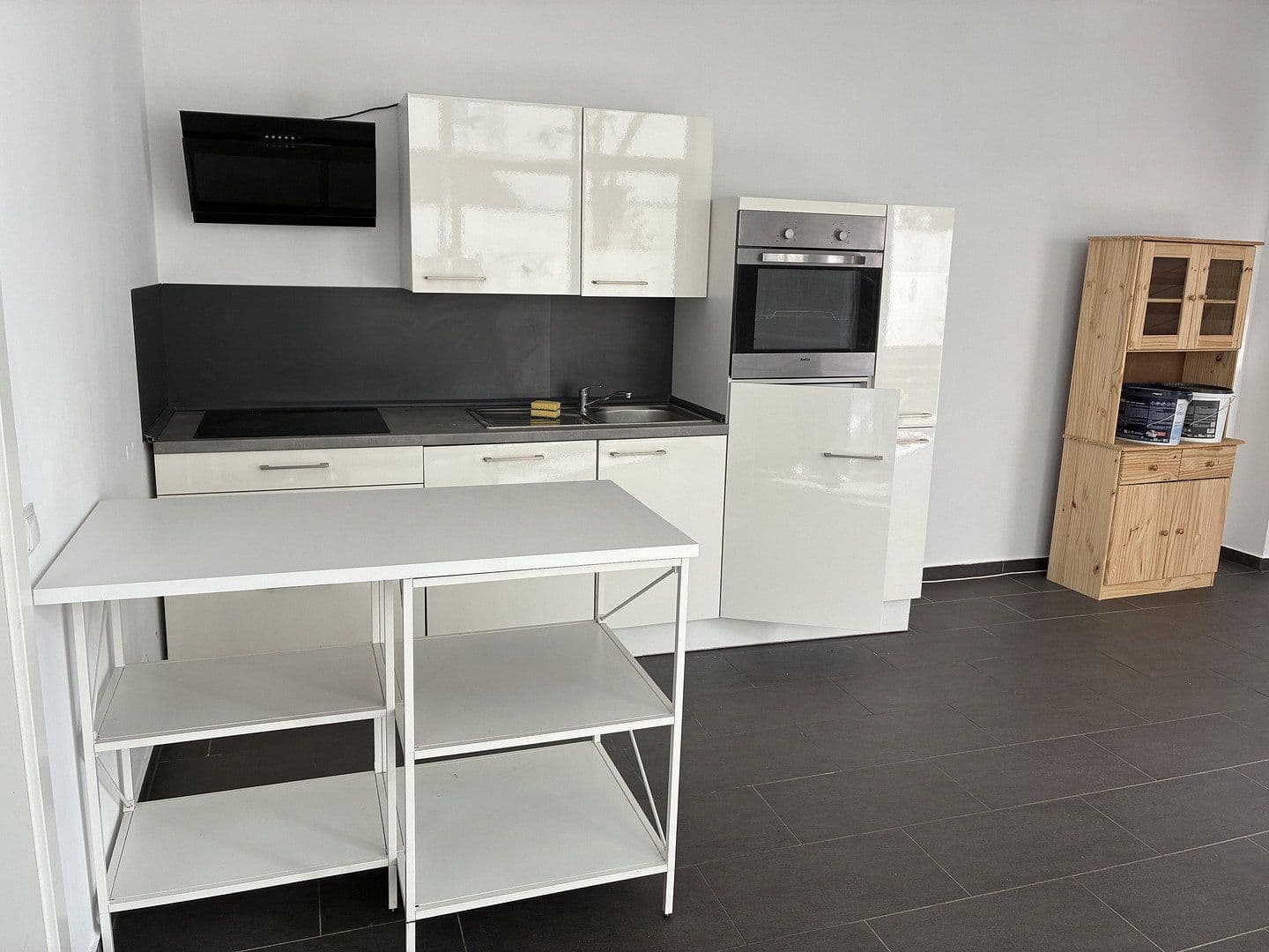 4 bedroom flat to rent, 120 m², Bonn, North Rhine-Westphalia 4 bedroom flat to rent, 120 m², Bonn, North Rhine-Westphalia