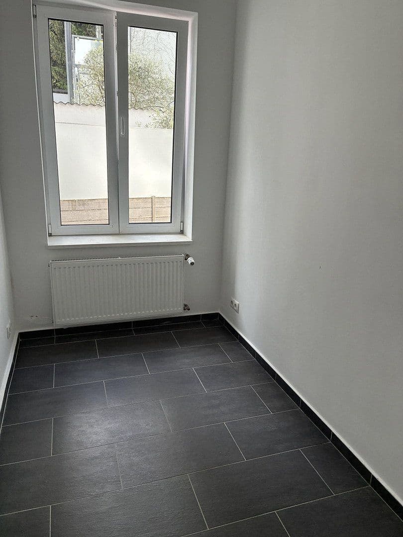 4 bedroom flat to rent, 120 m², Bonn, North Rhine-Westphalia 4 bedroom flat to rent, 120 m², Bonn, North Rhine-Westphalia