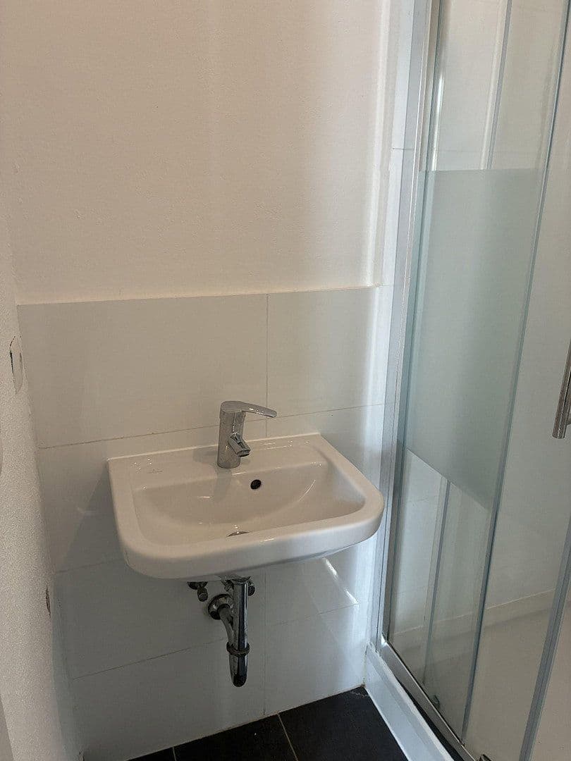 4 bedroom flat to rent, 120 m², Bonn, North Rhine-Westphalia 4 bedroom flat to rent, 120 m², Bonn, North Rhine-Westphalia