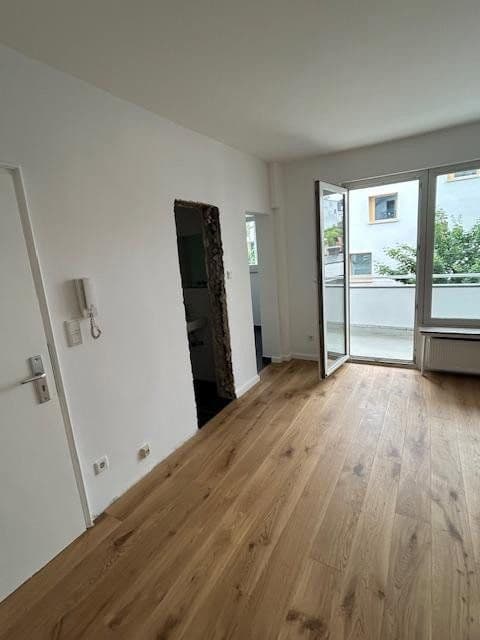 1 bedroom flat to rent, 33 m², Herzogstrasse 79, Düsseldorf, North Rhine-Westphalia 1 bedroom flat to rent, 33 m², Herzogstrasse 79, Düsseldorf, North Rhine-Westphalia