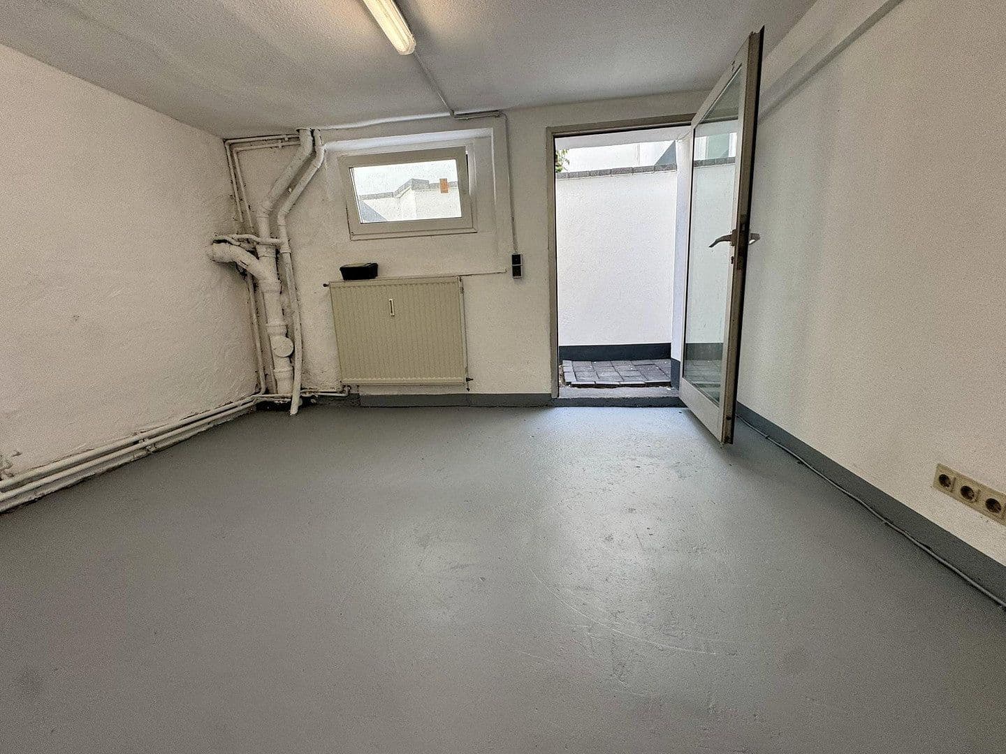 2 bedroom flat to rent, 70 m², Birkenstraße 149, Düsseldorf, North Rhine-Westphalia 2 bedroom flat to rent, 70 m², Birkenstraße 149, Düsseldorf, North Rhine-Westphalia