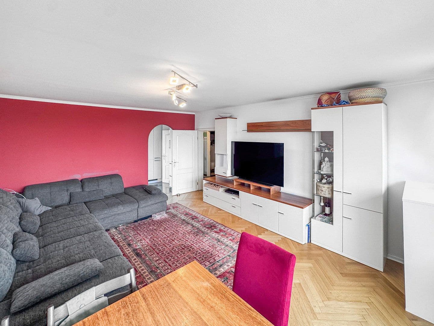 3 bedroom flat for sale, 91 m², Berliner Straße, 286, Offenbach am Main, Hesse 3 bedroom flat for sale, 91 m², Berliner Straße, 286, Offenbach am Main, Hesse