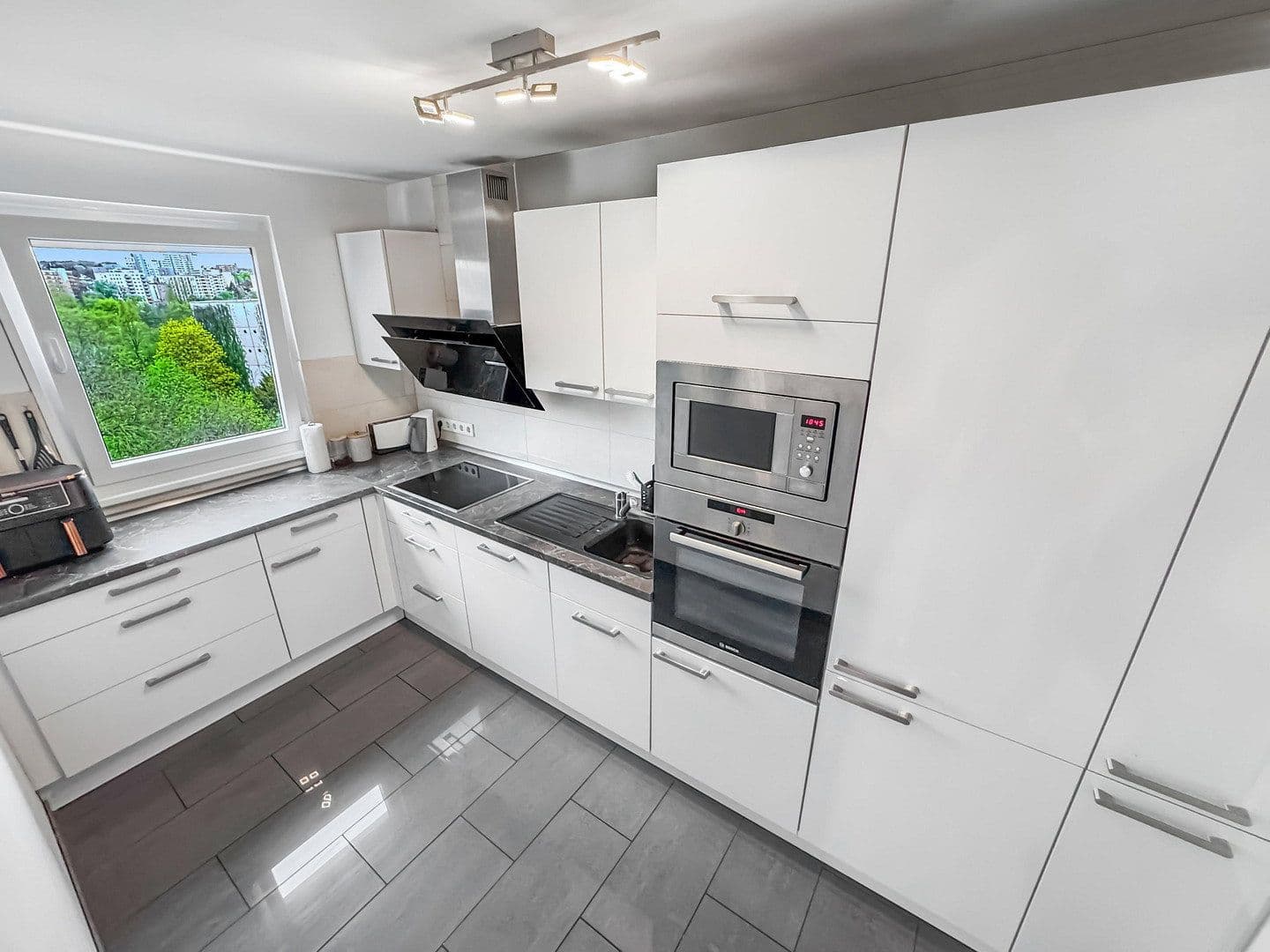3 bedroom flat for sale, 91 m², Berliner Straße, 286, Offenbach am Main, Hesse 3 bedroom flat for sale, 91 m², Berliner Straße, 286, Offenbach am Main, Hesse
