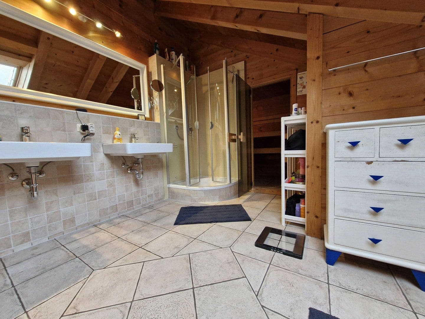 6 bedroom flat to rent, 164 m², Bernau am Chiemsee, Bavaria 6 bedroom flat to rent, 164 m², Bernau am Chiemsee, Bavaria