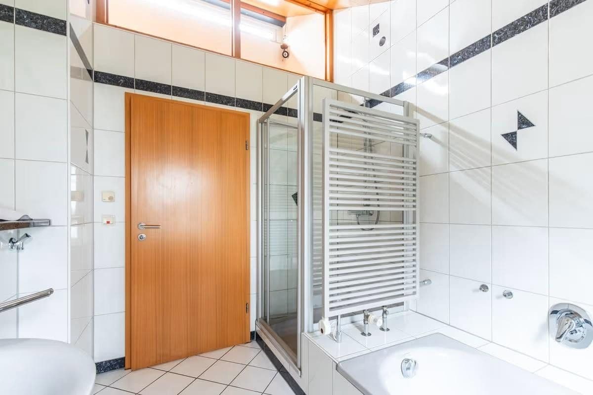 1 bedroom with open-plan kitchen flat to rent, 76 m², Weinheim, Baden-Württemberg 1 bedroom with open-plan kitchen flat to rent, 76 m², Weinheim, Baden-Württemberg