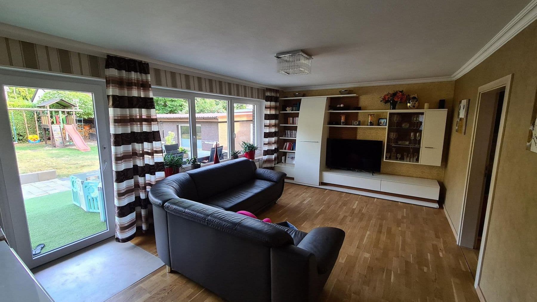 5 bedroom flat for sale, 110 m², Osnabrück, Lower Saxony 5 bedroom flat for sale, 110 m², Osnabrück, Lower Saxony