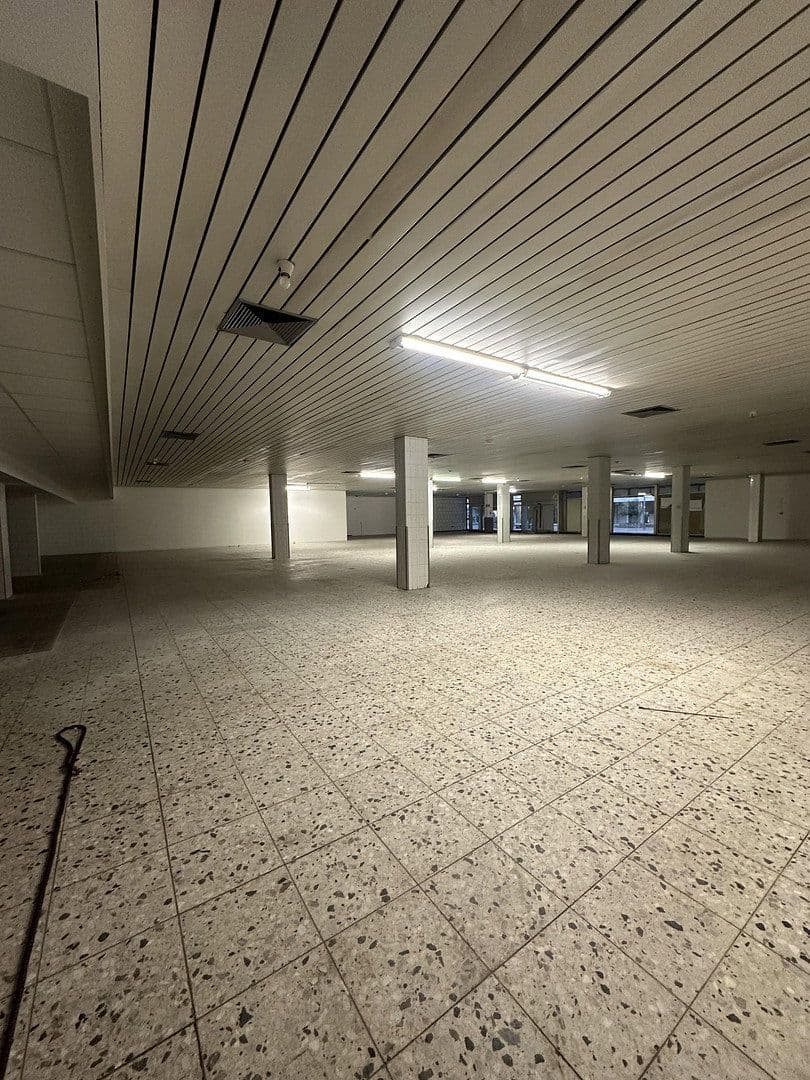 non-residential property to rent, 1,236 m², MierendorffWeg 19, Essen, North Rhine-Westphalia non-residential property to rent, 1,236 m², MierendorffWeg 19, Essen, North Rhine-Westphalia