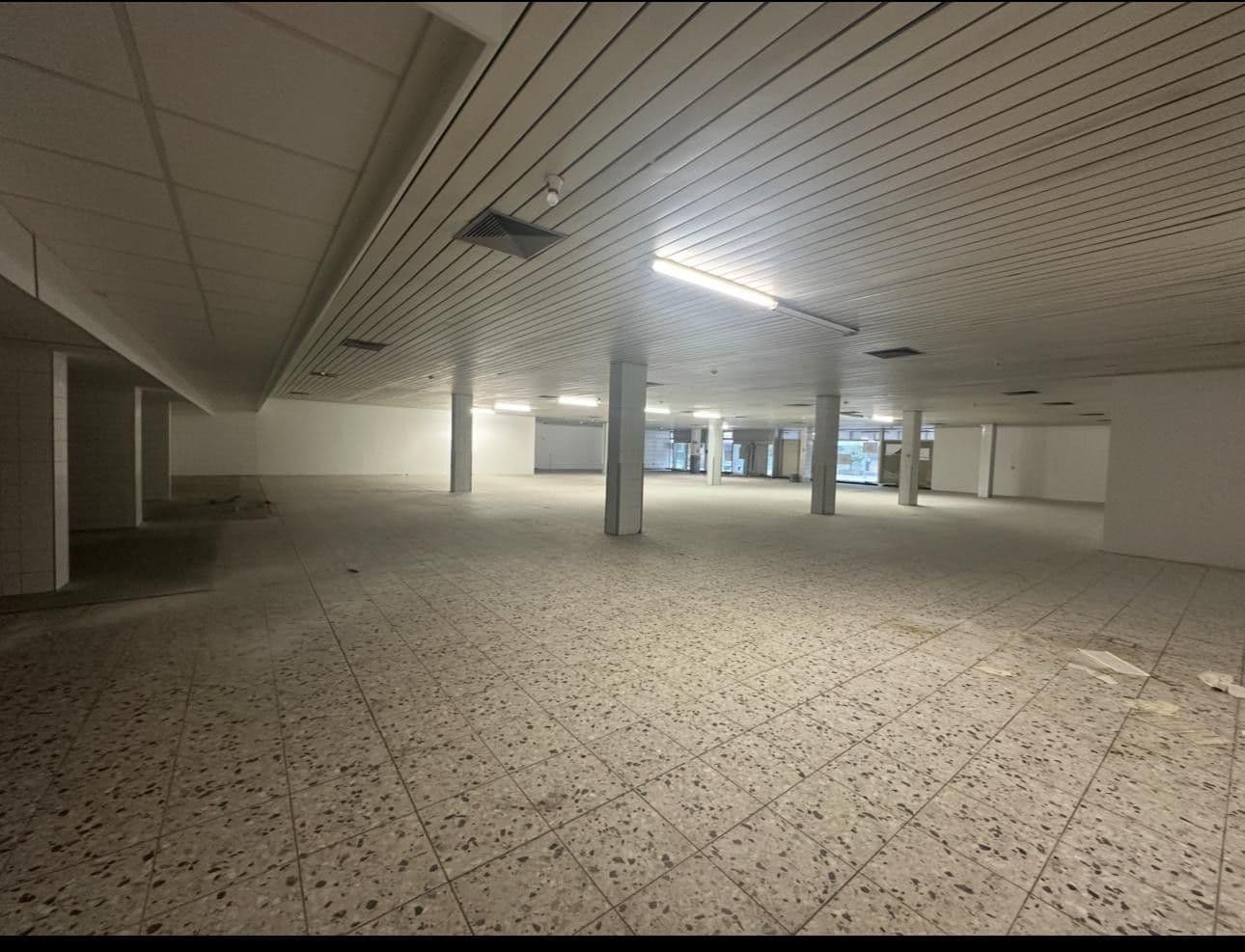 non-residential property to rent, 1,236 m², MierendorffWeg 19, Essen, North Rhine-Westphalia non-residential property to rent, 1,236 m², MierendorffWeg 19, Essen, North Rhine-Westphalia