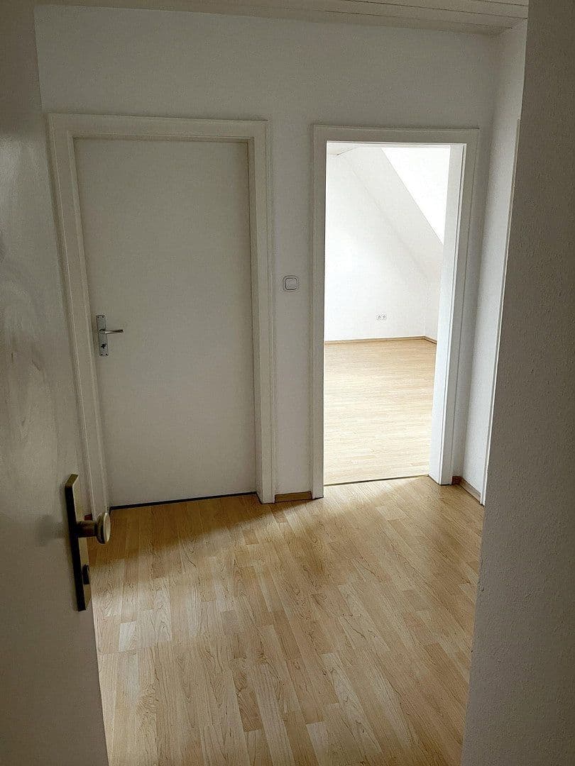 3 bedroom flat to rent, 53 m², Kaiserslautern, Rhineland-Palatinate 3 bedroom flat to rent, 53 m², Kaiserslautern, Rhineland-Palatinate