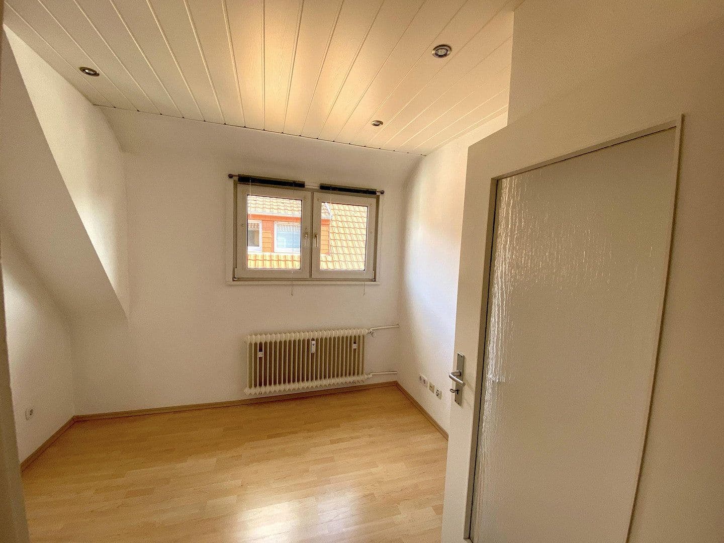 3 bedroom flat to rent, 53 m², Kaiserslautern, Rhineland-Palatinate 3 bedroom flat to rent, 53 m², Kaiserslautern, Rhineland-Palatinate