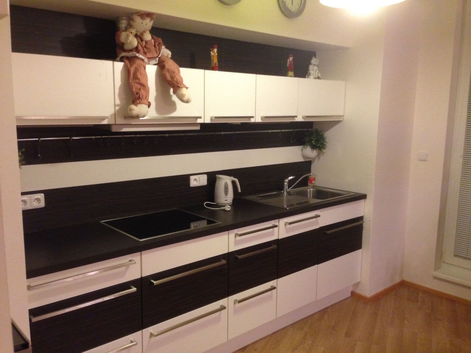 1 bedroom with open-plan kitchen flat to rent, 59 m², Milotická, Prague, Prague 1 bedroom with open-plan kitchen flat to rent, 59 m², Milotická, Prague, Prague