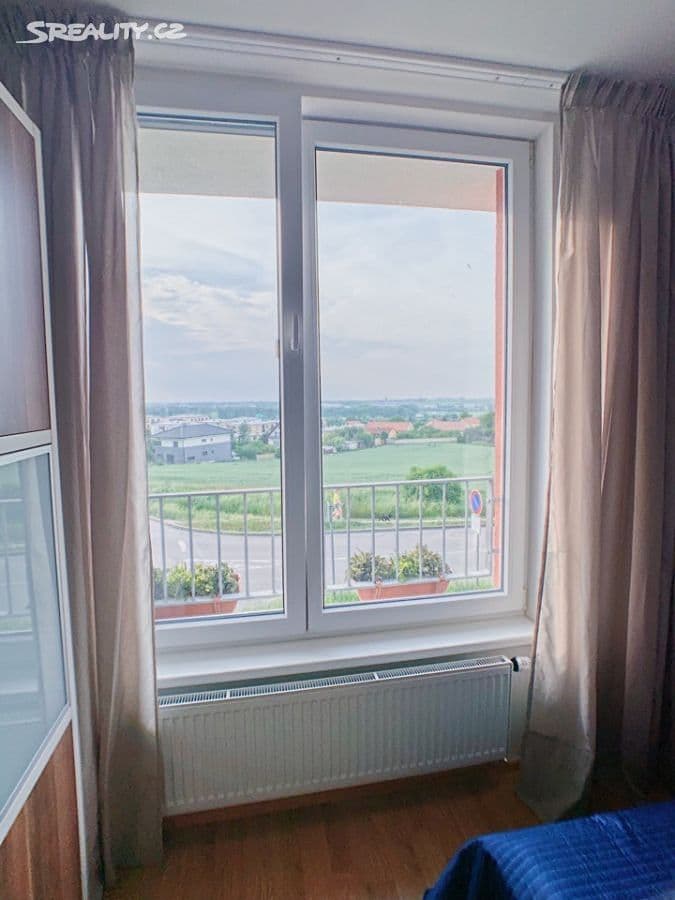 1 bedroom with open-plan kitchen flat to rent, 59 m², Milotická, Prague, Prague 1 bedroom with open-plan kitchen flat to rent, 59 m², Milotická, Prague, Prague