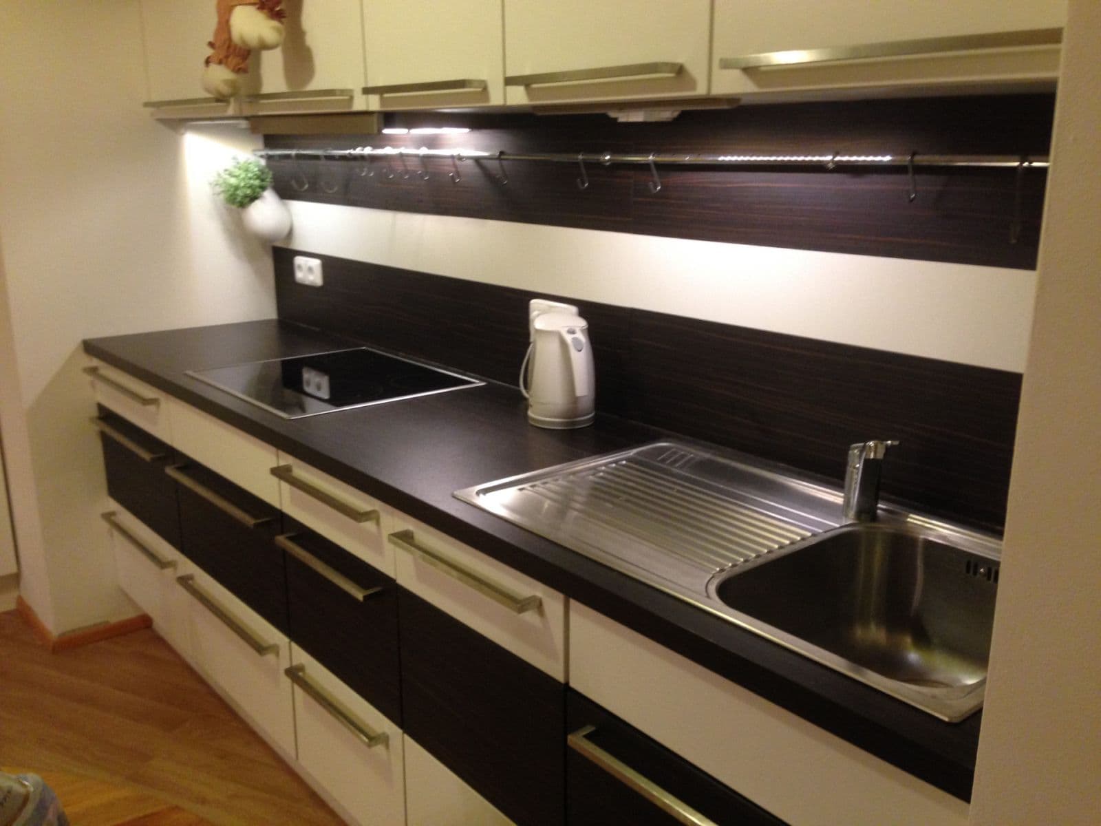 1 bedroom with open-plan kitchen flat to rent, 59 m², Milotická, Prague, Prague 1 bedroom with open-plan kitchen flat to rent, 59 m², Milotická, Prague, Prague