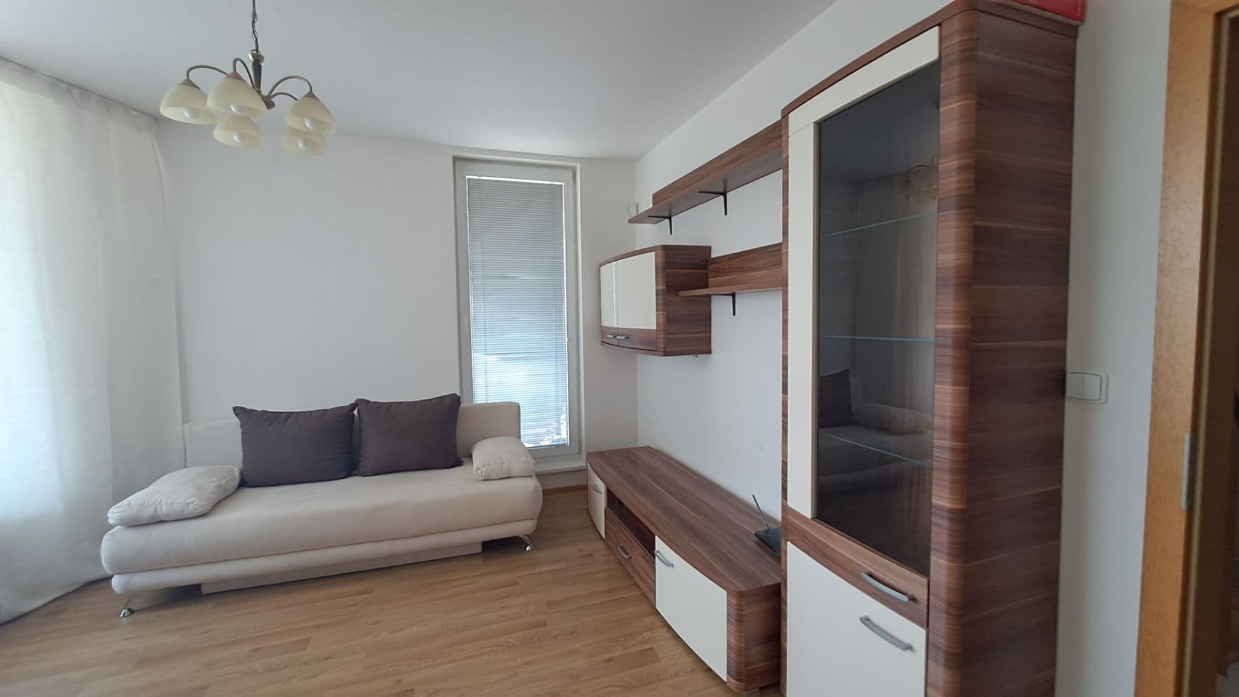 1 bedroom with open-plan kitchen flat to rent, 59 m², Milotická, Prague, Prague 1 bedroom with open-plan kitchen flat to rent, 59 m², Milotická, Prague, Prague