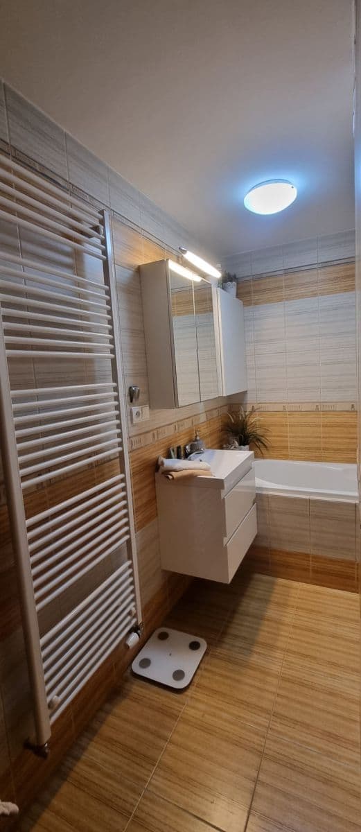 1 bedroom with open-plan kitchen flat for sale, 64 m², Žižkovo náměstí, Chrudim, Pardubický Region 1 bedroom with open-plan kitchen flat for sale, 64 m², Žižkovo náměstí, Chrudim, Pardubický Region
