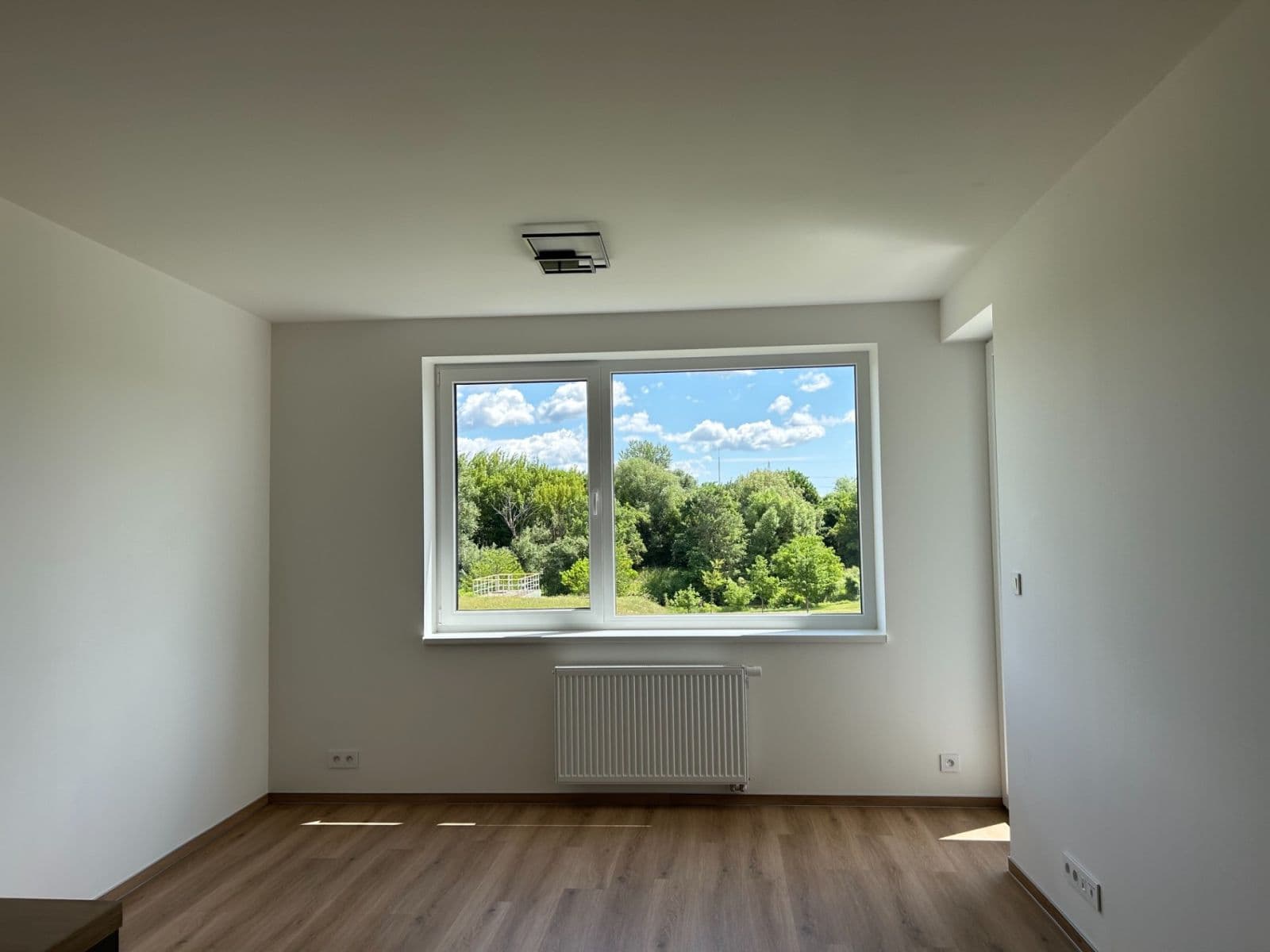 1 bedroom with open-plan kitchen flat to rent, 54 m², Jižní, Brno, Jihomoravský Region 1 bedroom with open-plan kitchen flat to rent, 54 m², Jižní, Brno, Jihomoravský Region