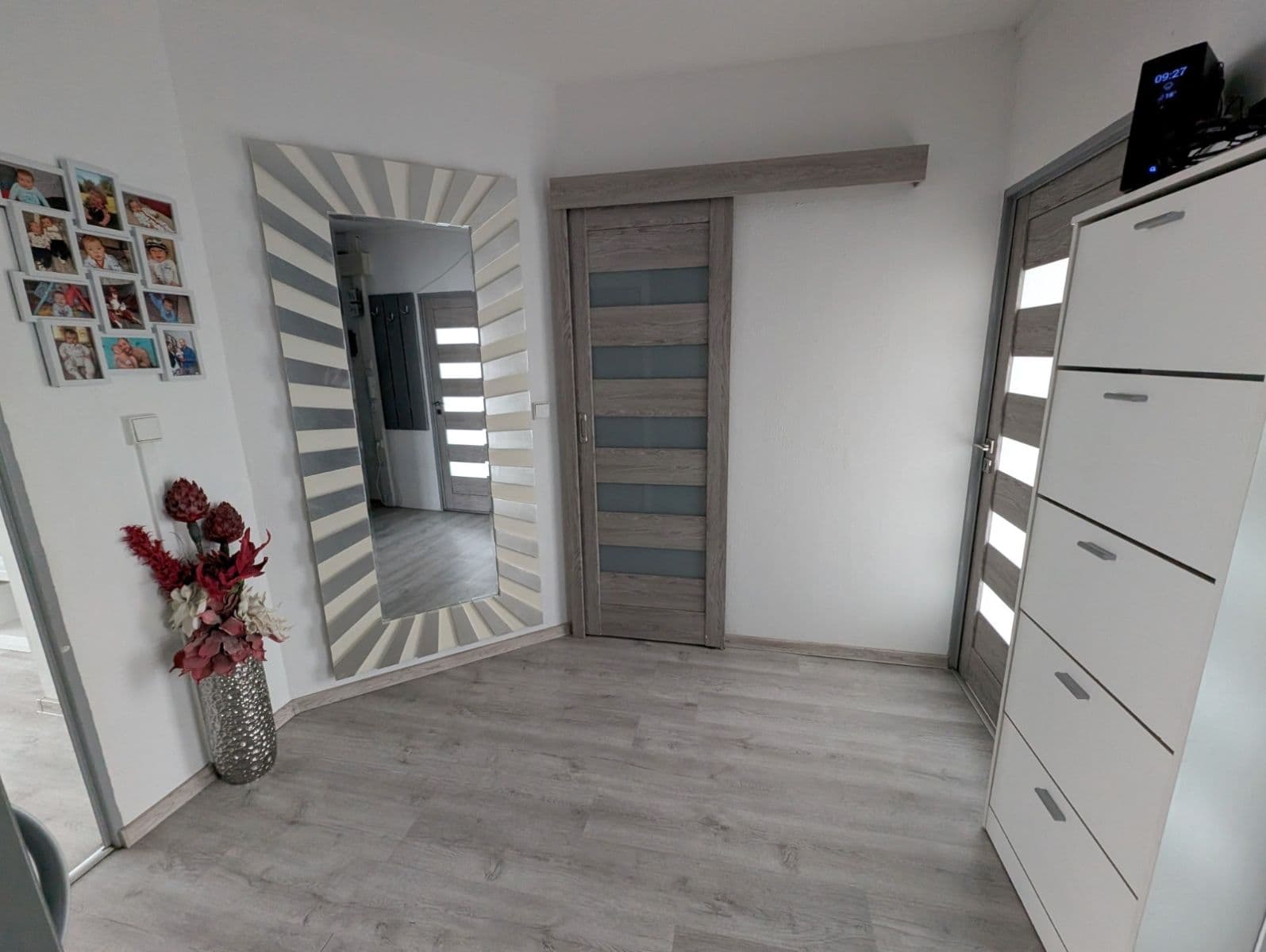 2 bedroom with open-plan kitchen flat to rent, 79 m², Voskovcova, Prague, Prague 2 bedroom with open-plan kitchen flat to rent, 79 m², Voskovcova, Prague, Prague