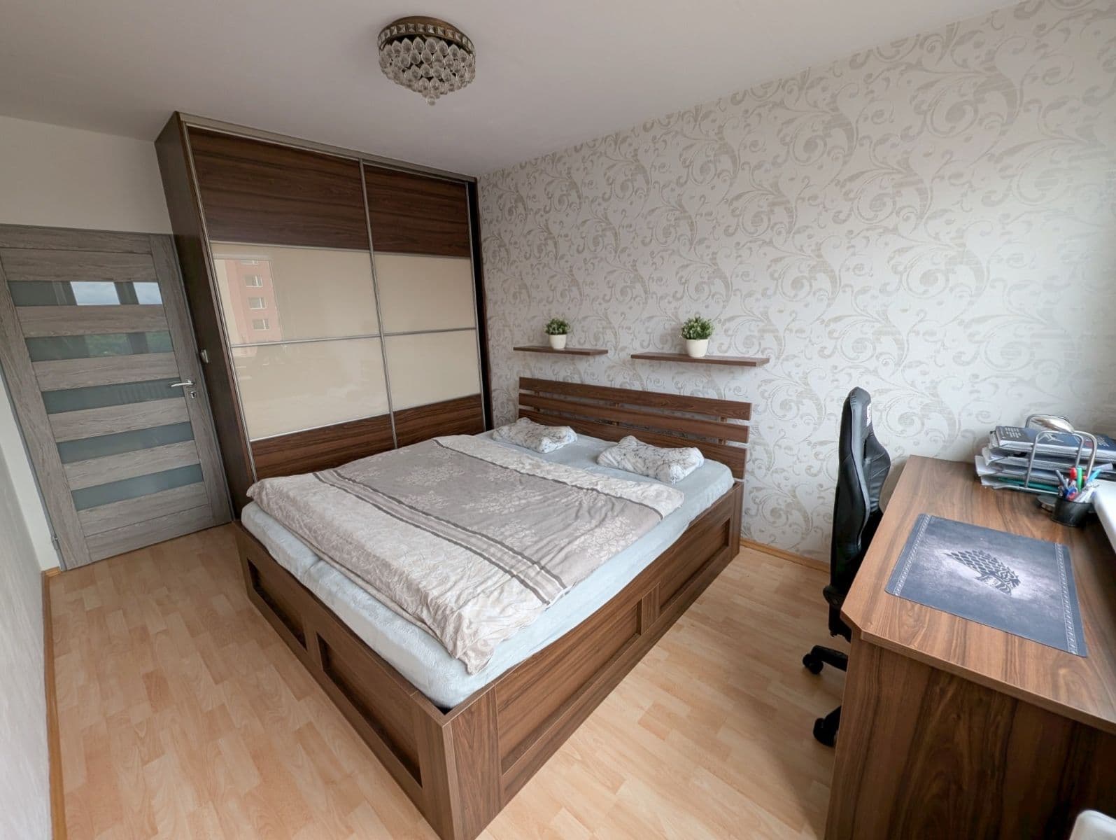2 bedroom with open-plan kitchen flat to rent, 79 m², Voskovcova, Prague, Prague 2 bedroom with open-plan kitchen flat to rent, 79 m², Voskovcova, Prague, Prague
