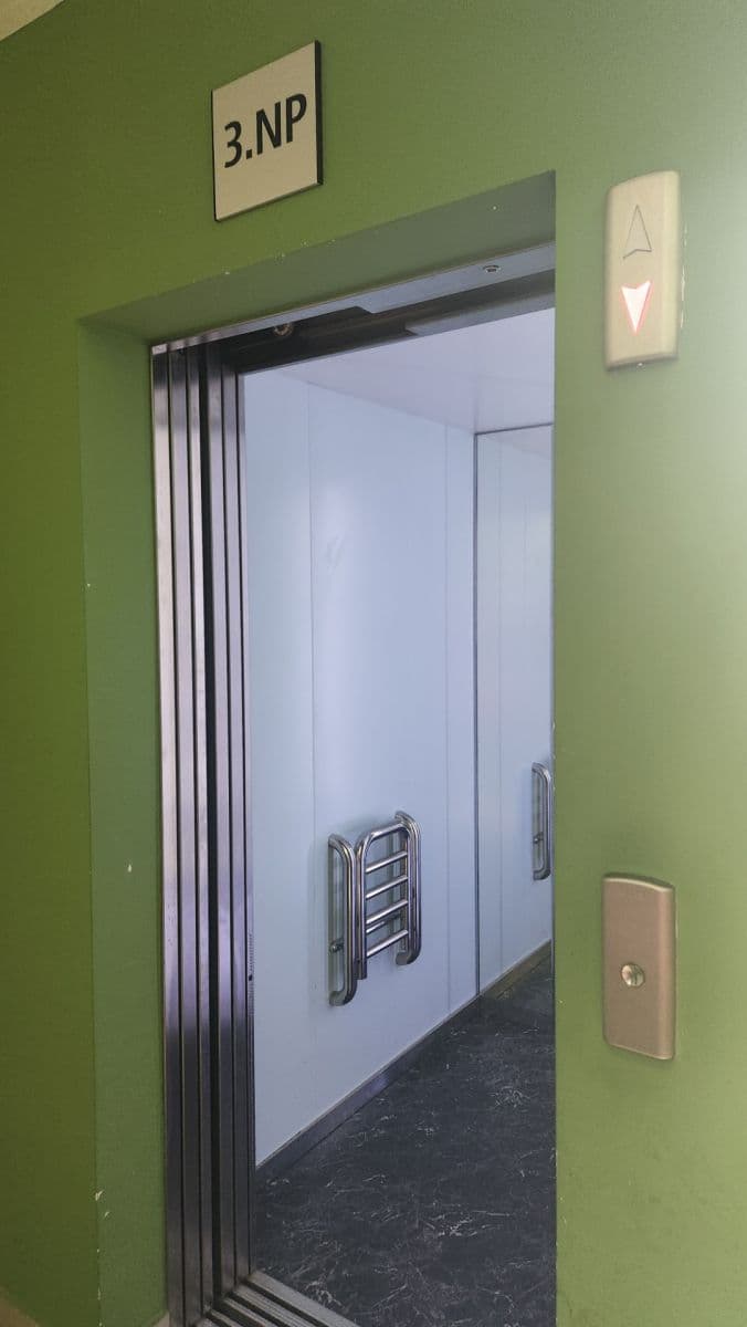 1 bedroom with open-plan kitchen flat to rent, 51 m², Loosova, Prague, Prague 1 bedroom with open-plan kitchen flat to rent, 51 m², Loosova, Prague, Prague