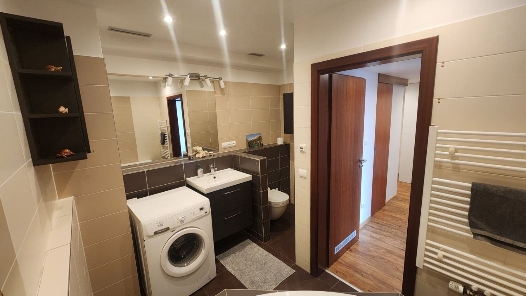 1 bedroom with open-plan kitchen flat to rent, 51 m², Loosova, Prague, Prague 1 bedroom with open-plan kitchen flat to rent, 51 m², Loosova, Prague, Prague