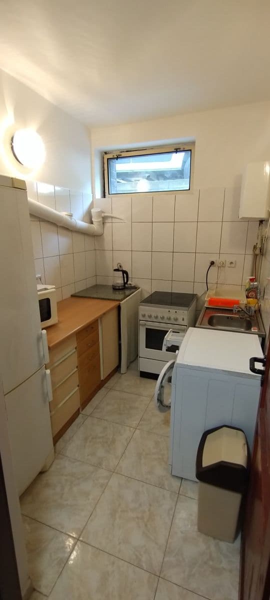 Studio flat to rent, 14 m², Prague, Prague Studio flat to rent, 14 m², Prague, Prague
