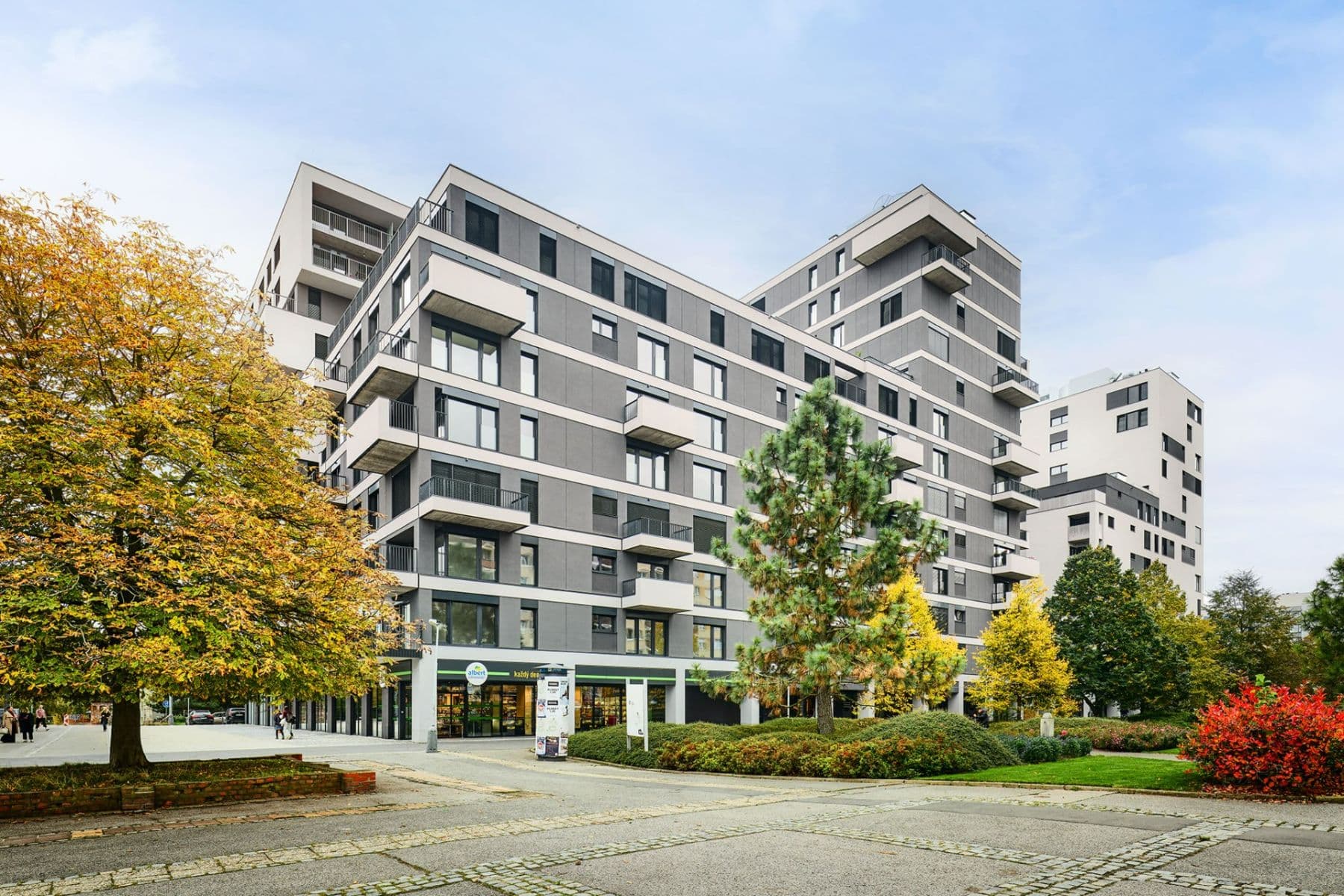 1 bedroom with open-plan kitchen flat to rent, 62 m², Hábova, Prague, Prague 1 bedroom with open-plan kitchen flat to rent, 62 m², Hábova, Prague, Prague