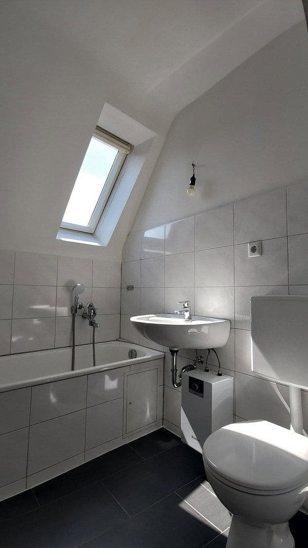 2 bedroom flat to rent, 41 m², Emilstr. 17, Wuppertal, North Rhine-Westphalia 2 bedroom flat to rent, 41 m², Emilstr. 17, Wuppertal, North Rhine-Westphalia