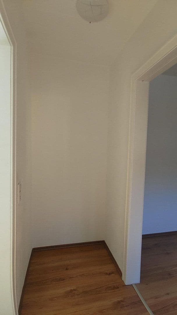 2 bedroom flat to rent, 41 m², Emilstr. 17, Wuppertal, North Rhine-Westphalia 2 bedroom flat to rent, 41 m², Emilstr. 17, Wuppertal, North Rhine-Westphalia