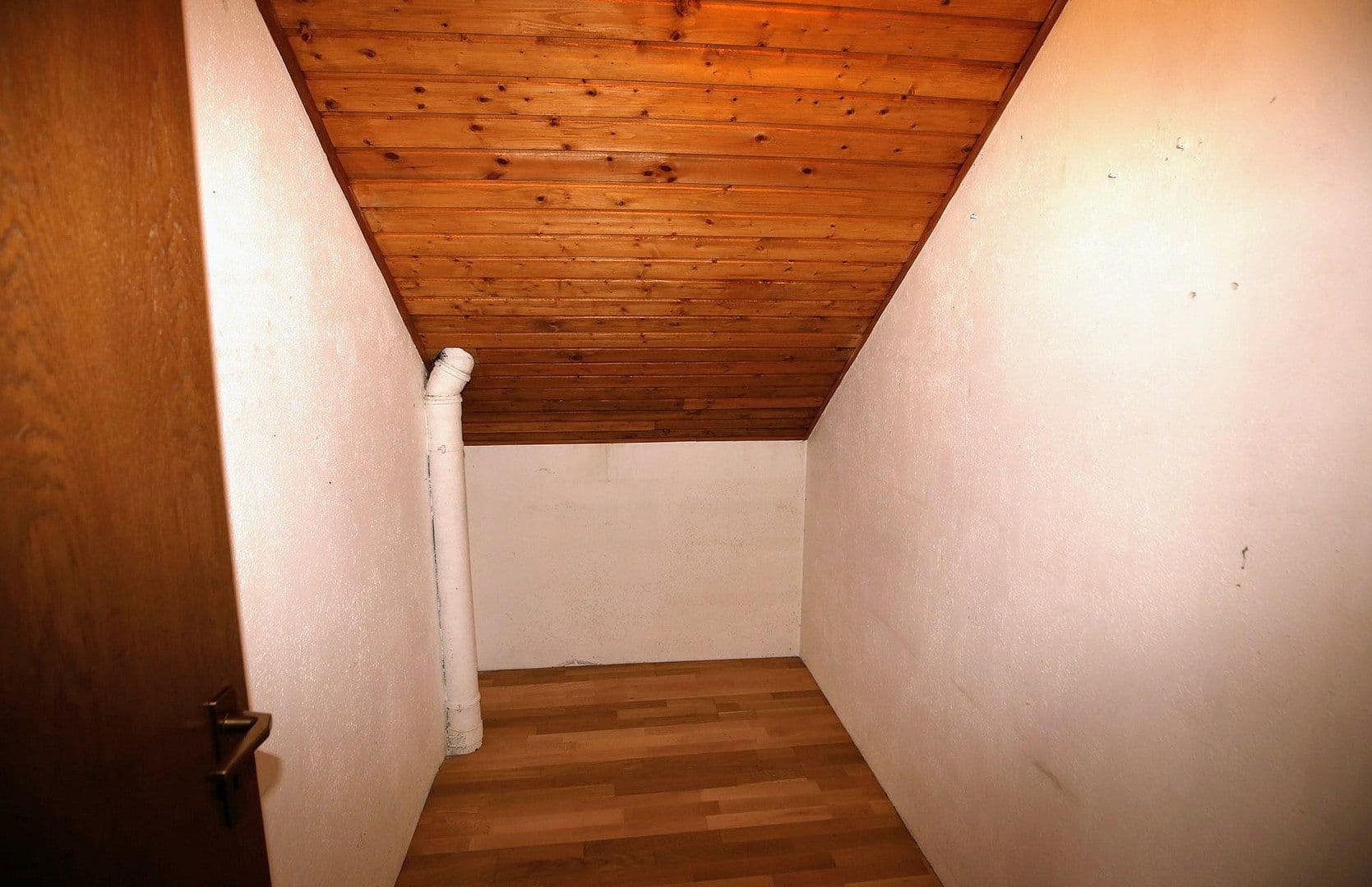 house for sale, 235 m², Reutlingen, Baden-Württemberg house for sale, 235 m², Reutlingen, Baden-Württemberg