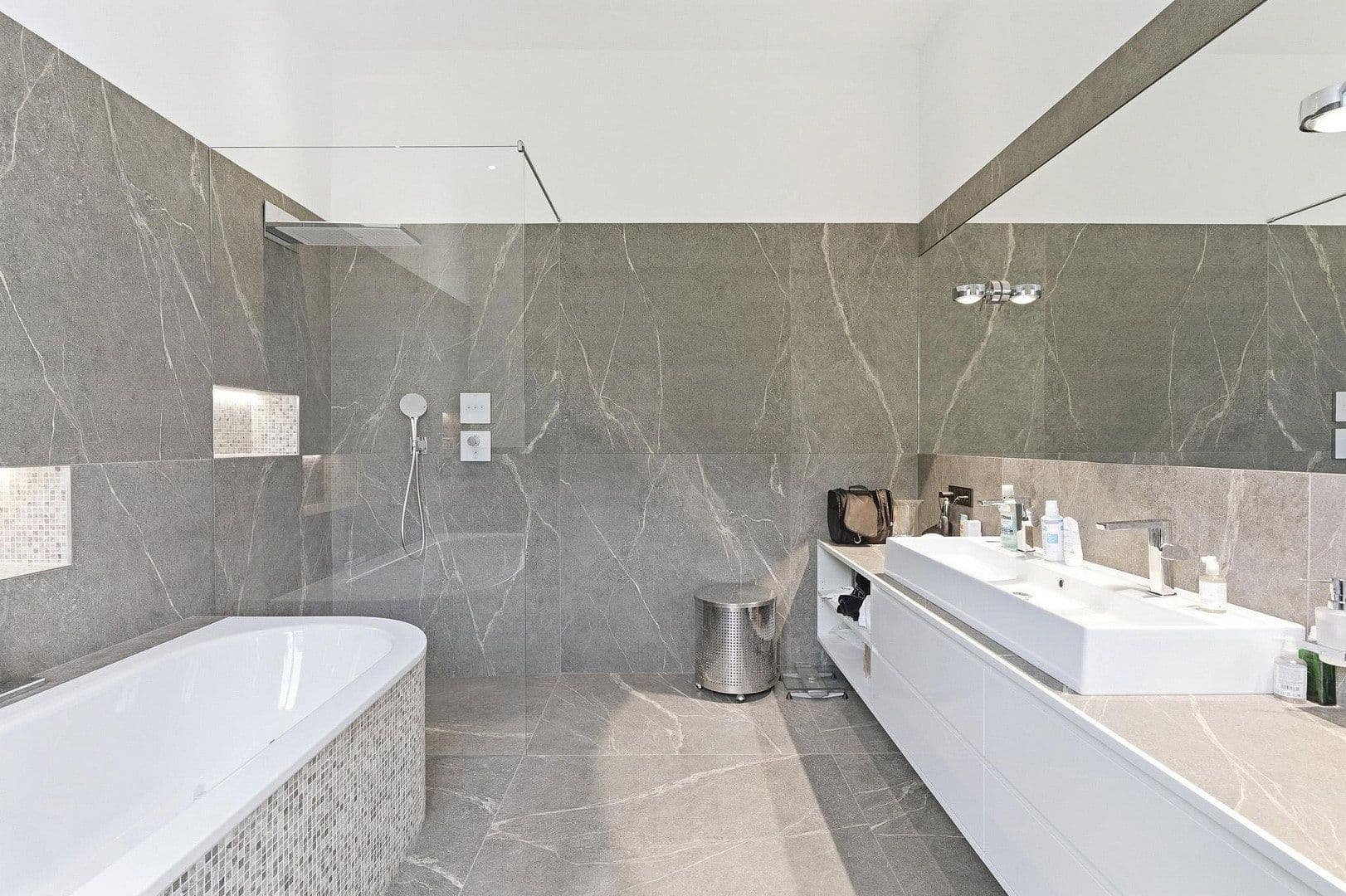 4 bedroom with open-plan kitchen flat for sale, 252 m², Berlin, Berlin 4 bedroom with open-plan kitchen flat for sale, 252 m², Berlin, Berlin