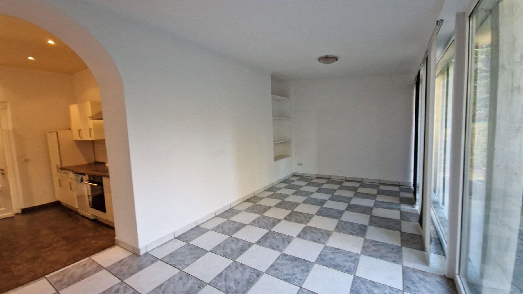 2 bedroom with open-plan kitchen flat for sale, 97 m², Radevormwald, North Rhine-Westphalia 2 bedroom with open-plan kitchen flat for sale, 97 m², Radevormwald, North Rhine-Westphalia