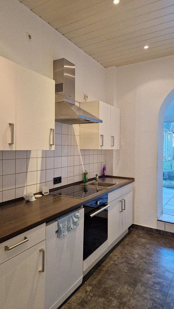 2 bedroom with open-plan kitchen flat for sale, 97 m², Radevormwald, North Rhine-Westphalia 2 bedroom with open-plan kitchen flat for sale, 97 m², Radevormwald, North Rhine-Westphalia