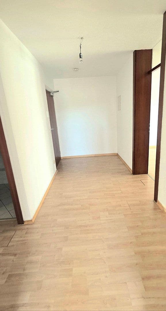 2 bedroom with open-plan kitchen flat for sale, 80 m², Sindelfingen, Baden-Württemberg 2 bedroom with open-plan kitchen flat for sale, 80 m², Sindelfingen, Baden-Württemberg